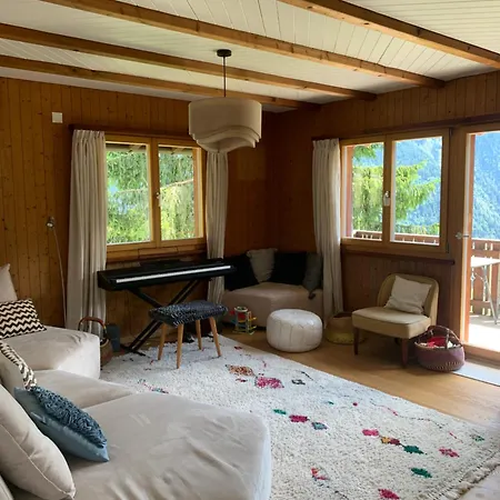 Cozy Mountain Retreat Sumvitg