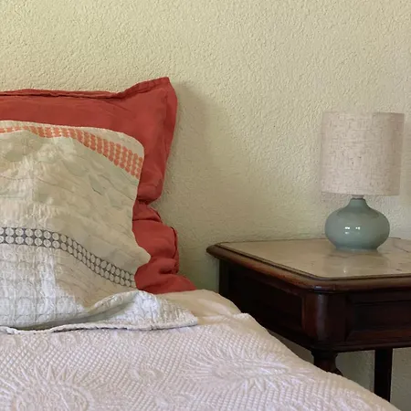 Cozy Mountain Retreat